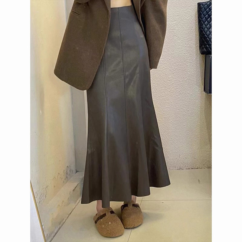 美拉德咖色皮裙半身裙女2025新款春秋款高腰a字长裙包臀鱼尾裙子