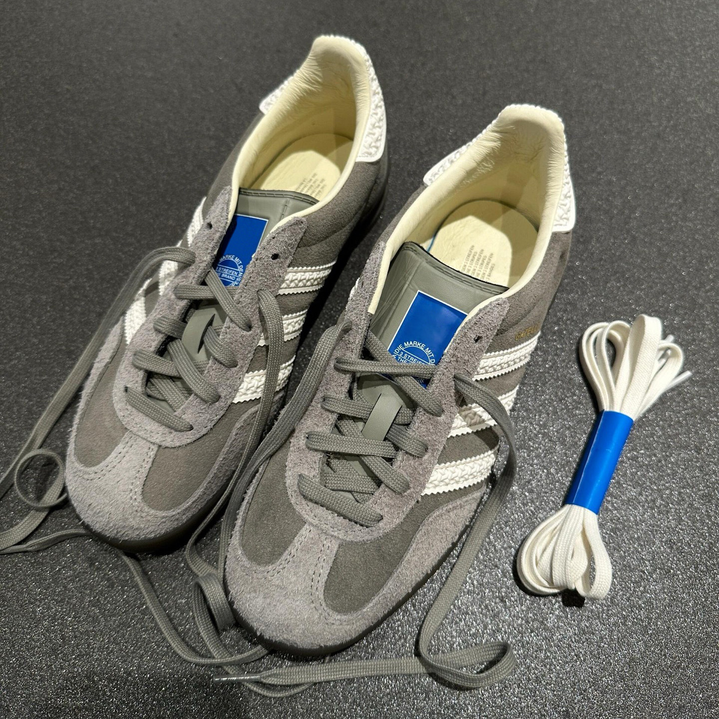 【德国渠道货】三杠德训鞋男鞋2026春季新款真皮阿甘休闲板鞋男生