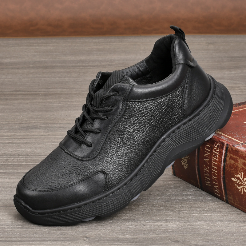 高档真牛皮鞋男秋冬款运动皮鞋软底防滑青年军人时尚耐磨防滑休闲