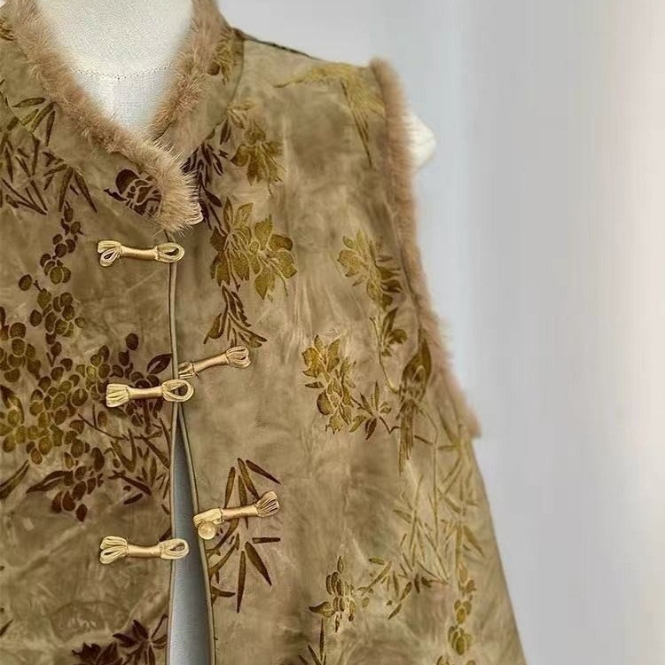 高级感新中式水貂毛马甲圆领盘扣国风外穿真毛夹棉背心加厚上衣女