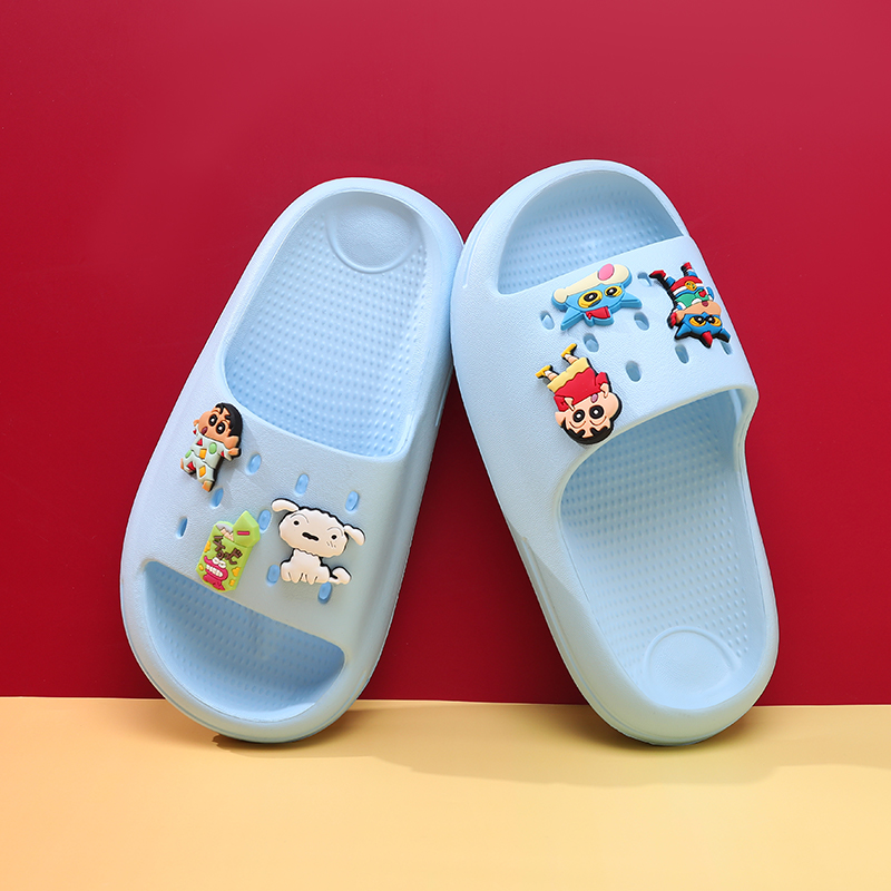 EVA材质舒适耐折柔软男童凉拖鞋