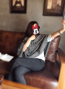 很大经典欧式复古冬季重磅四面穗精梳羔羊毛黑白千鸟格披肩围巾