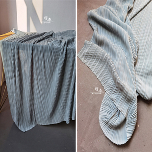 2024年新款三宅一生 靛青蓝褶皱布料 设计春季新款连衣裙进口布料