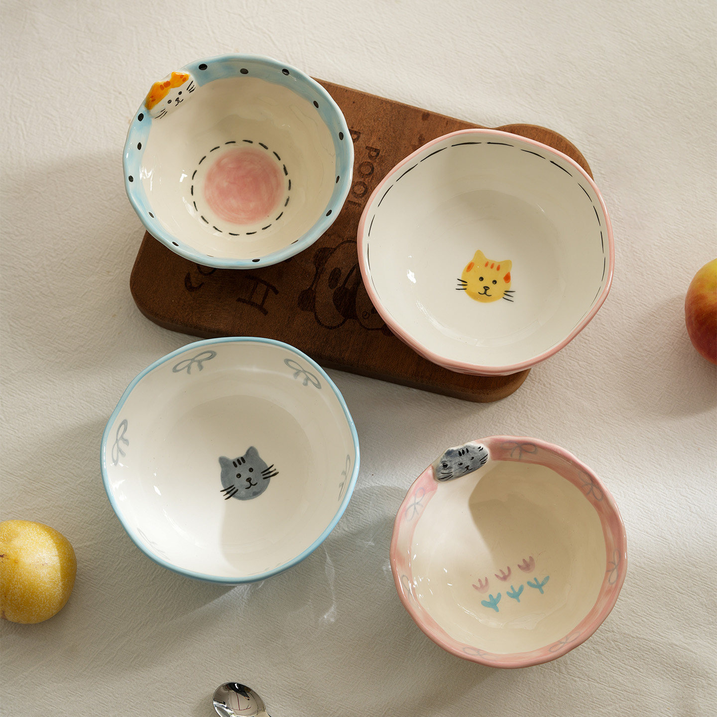 肆月小猫可爱米饭碗釉下彩陶瓷家用特别好看小碗饭碗情侣餐具菜盘,餐饮具,碗,淘宝优惠券,粉丝福利购,淘宝优惠卷