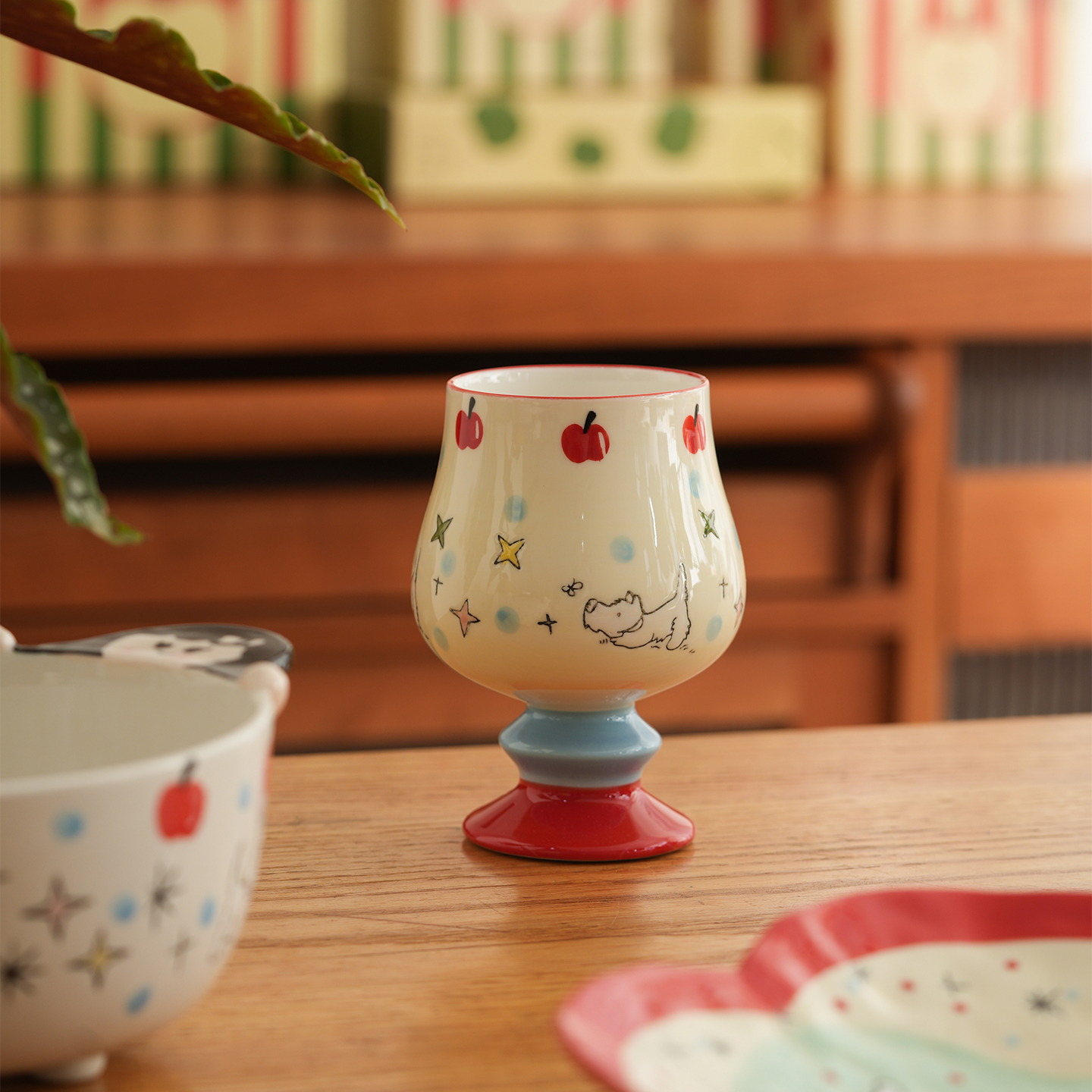 肆月好看的实用的高脚杯