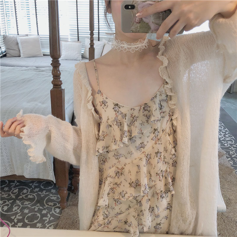 2020年夏季轻熟风减龄显瘦裙子气质女神范za吊带rouje碎花连衣裙