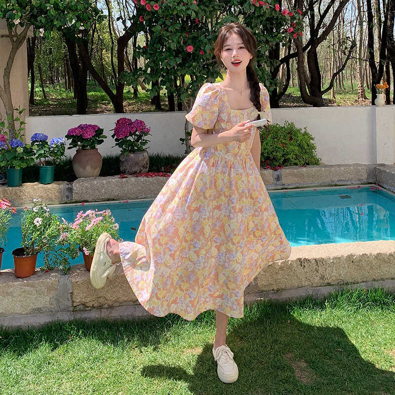 24新款，超美印花碎花方领复古连衣裙091A-2407-p110K168，女装连衣裙，浙宝091A
