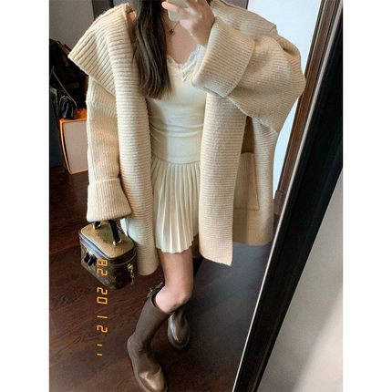 宽松慵懒风连帽长袖针织衫女秋冬新款保暖中长款杏色毛衣外套女