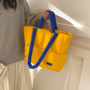 lor Nyl Bag Tote Fresh Small ntrast Women mmuter Class