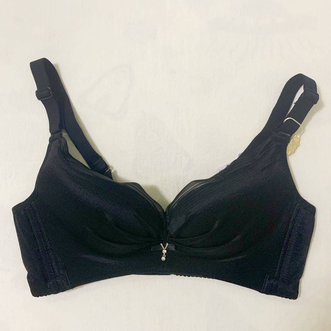 80b康舒美8009性感v型薄杯文胸青年纯色双肩带无钢圈薄款胸罩