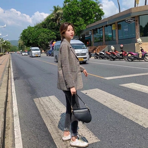 网红格子小西装外套女小个子短款复古英伦风2023新款秋季气质西服