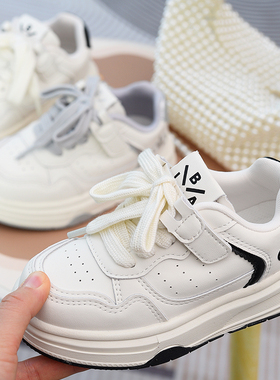 儿童板鞋小白鞋时尚童鞋单鞋2026春秋季新款女童防滑中大童休闲鞋