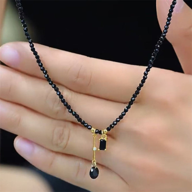 黑色水晶流苏颈链气质法式晶石