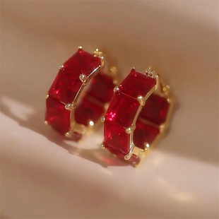 复古红色锆石耳环多巴胺新款爆款耳扣高级小众独特轻奢水晶耳饰女