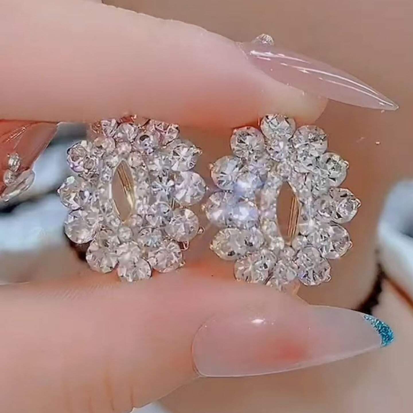 爆闪满锆花朵耳环女轻奢高级感