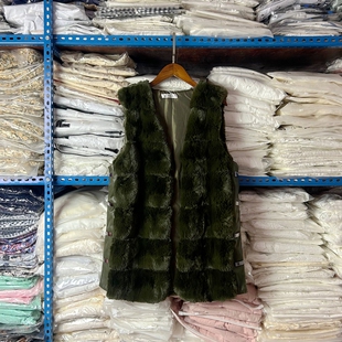 环保毛皮草无袖马甲外套女冬季叠穿保暖坎肩背心时尚马夹上衣皮衣