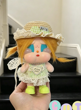 哭娃CRYBABYvacation系列搪胶毛绒吊卡甜在一起娃衣crybaby衣服