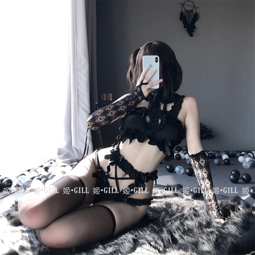gill你的复古性感露背女仆制服