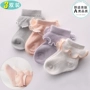 Vớ trẻ em mùa xuân và mùa hè cotton vớ không xương vớ bé màu rắn nấm ren vớ nữ kho báu mùa thu và mùa đông trẻ em - Vớ vớ chống trơn cho bé