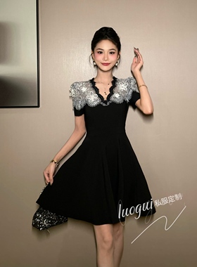 【花花原创】显瘦气质小黑裙夏季法式轻奢蕾丝拼接连衣裙21584