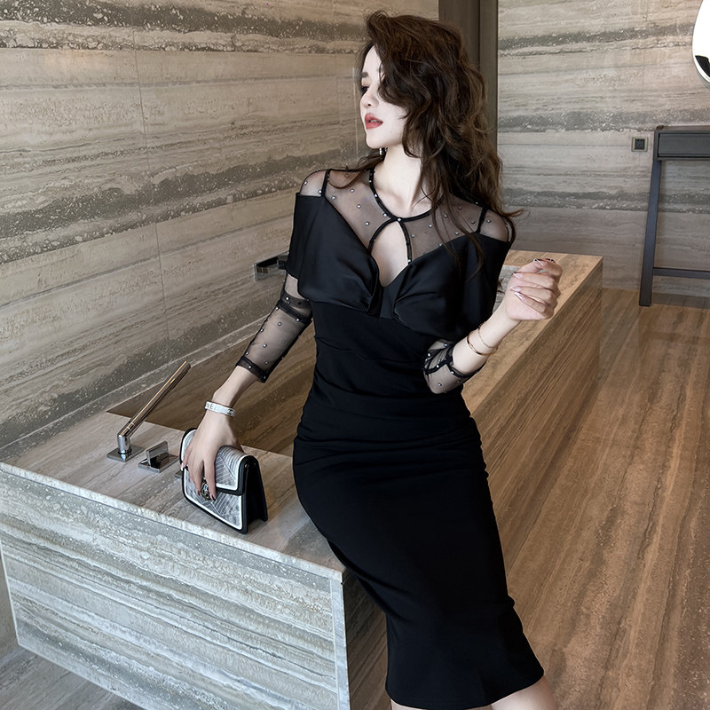 10198蝴蝶结连衣裙性感礼服镶钻生日锁骨一字肩V领网纱包臀长裙女