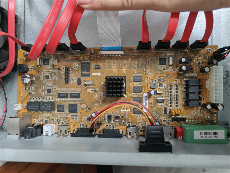 二手海康威视8616 8632N-K8 I8硬盘录像机16 32路主板DS-80240