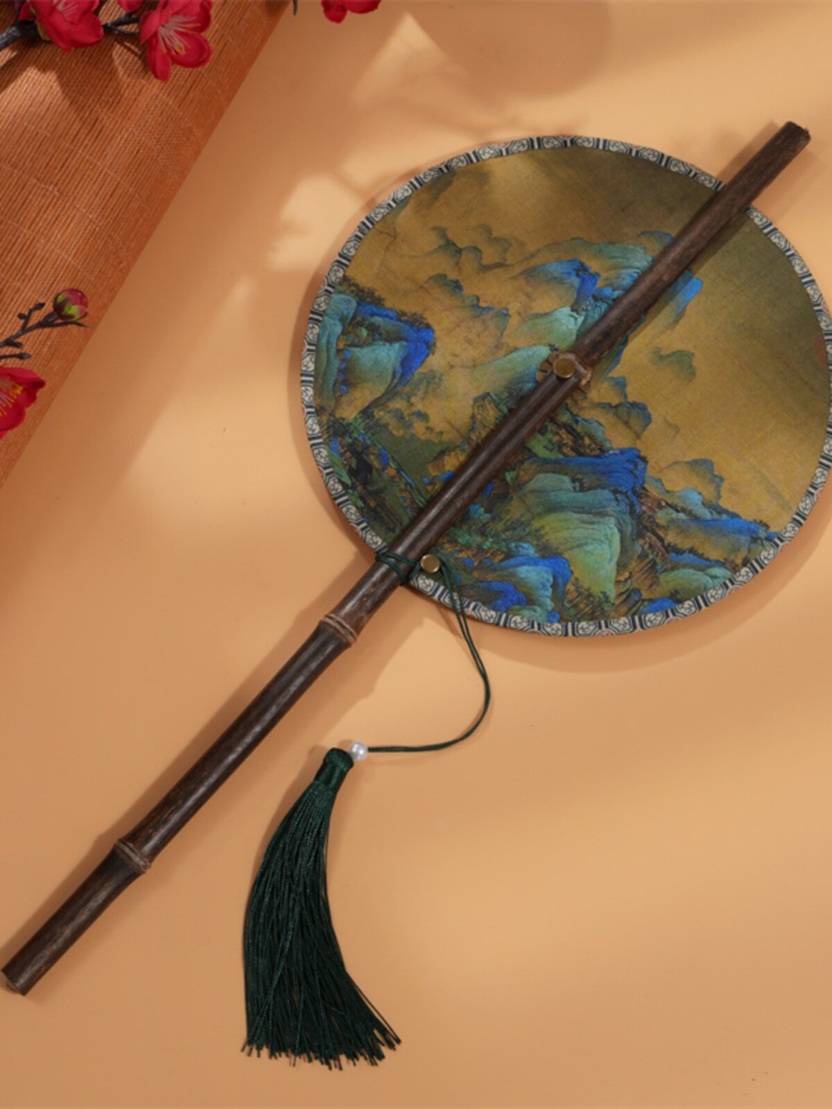 허리 팬은 말아서 접을 수 있습니다 둥근 팬 긴 손잡이 고대 스타일 여성 여름 고전 HANFU 치파오 댄스 회전 팬