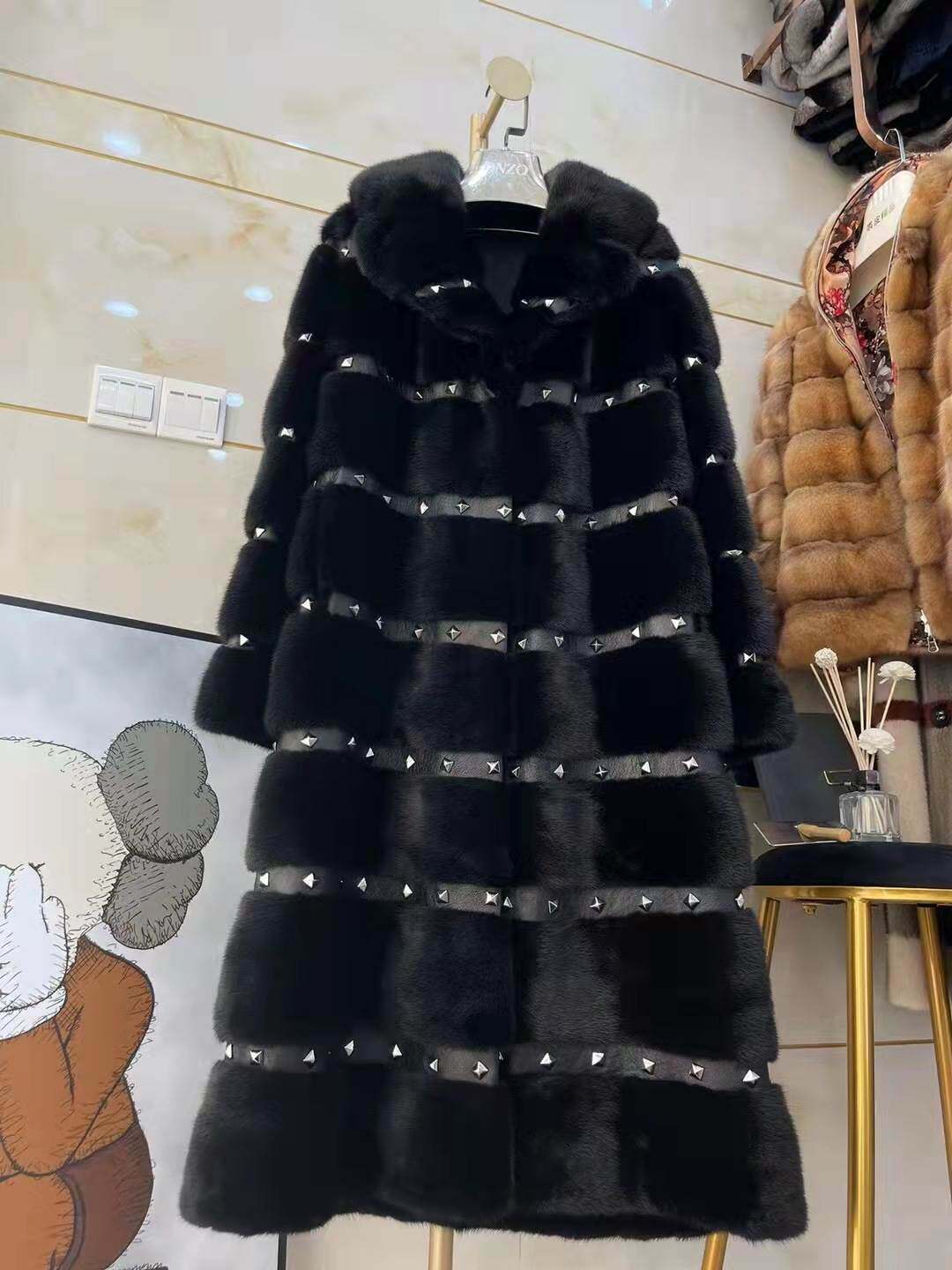 特价2024新款进口整貂天鹅绒西装领黑色长款女貂皮大衣水貂毛皮草