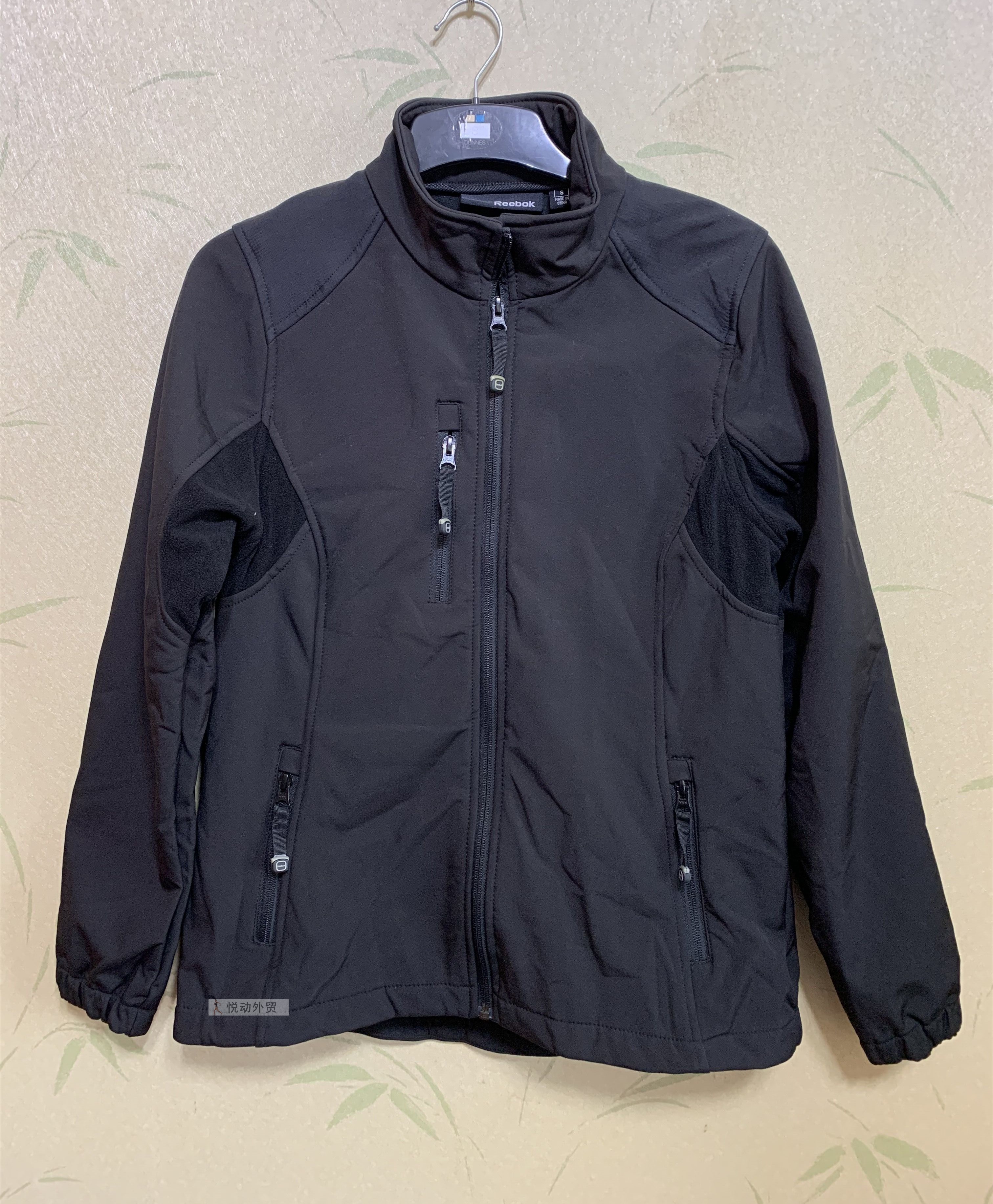 运动外套领加绒保立领暖防风