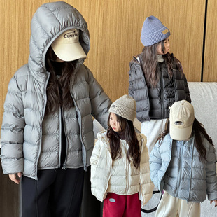 儿童轻薄羽绒服2025秋冬新款亲子保暖轻便洋气连帽男女童外套马甲
