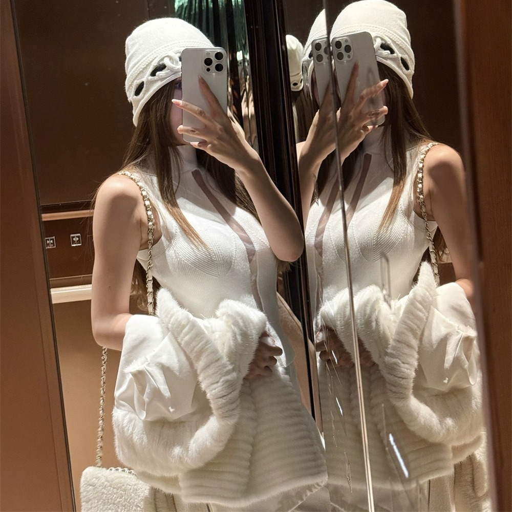 NINASTUDIO 【皮草内搭】 高领镂空针织背心