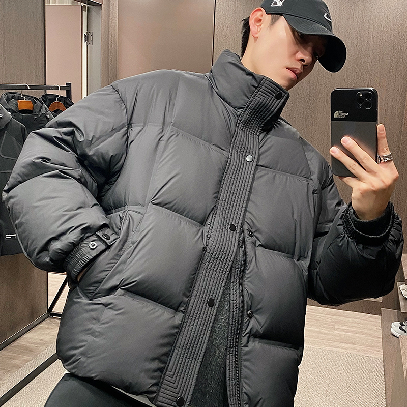 冬季简约设计软糯泡芙面包羽绒服