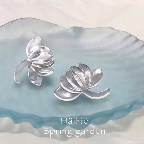 Halfte 原创设计 手作美丽清雅睡莲贝母耳钉耳夹