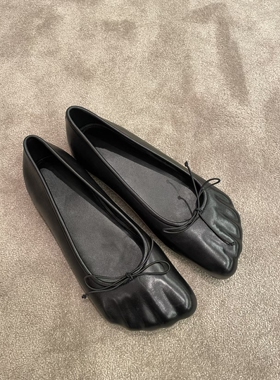 神仙推荐~~精致又甜酷！！平底蝴蝶结五脚趾芭蕾鞋真皮玛丽珍单鞋