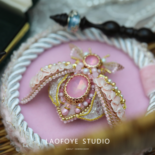 法式 马卡龙配色 刺绣昆虫胸针课程材料包 洛可可蜜虫 No.14期