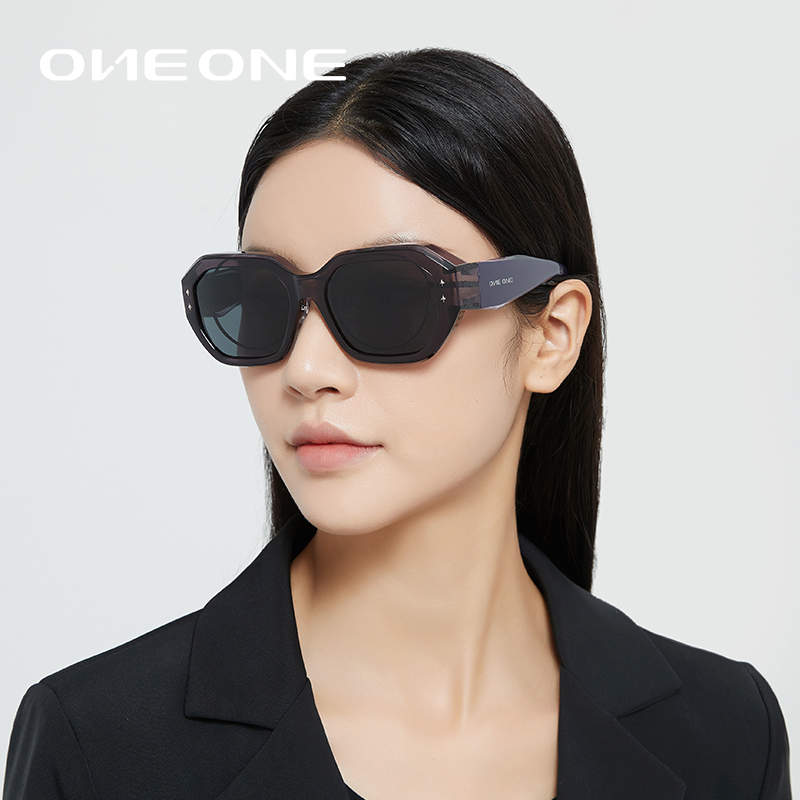 国际大牌近视套镜墨镜