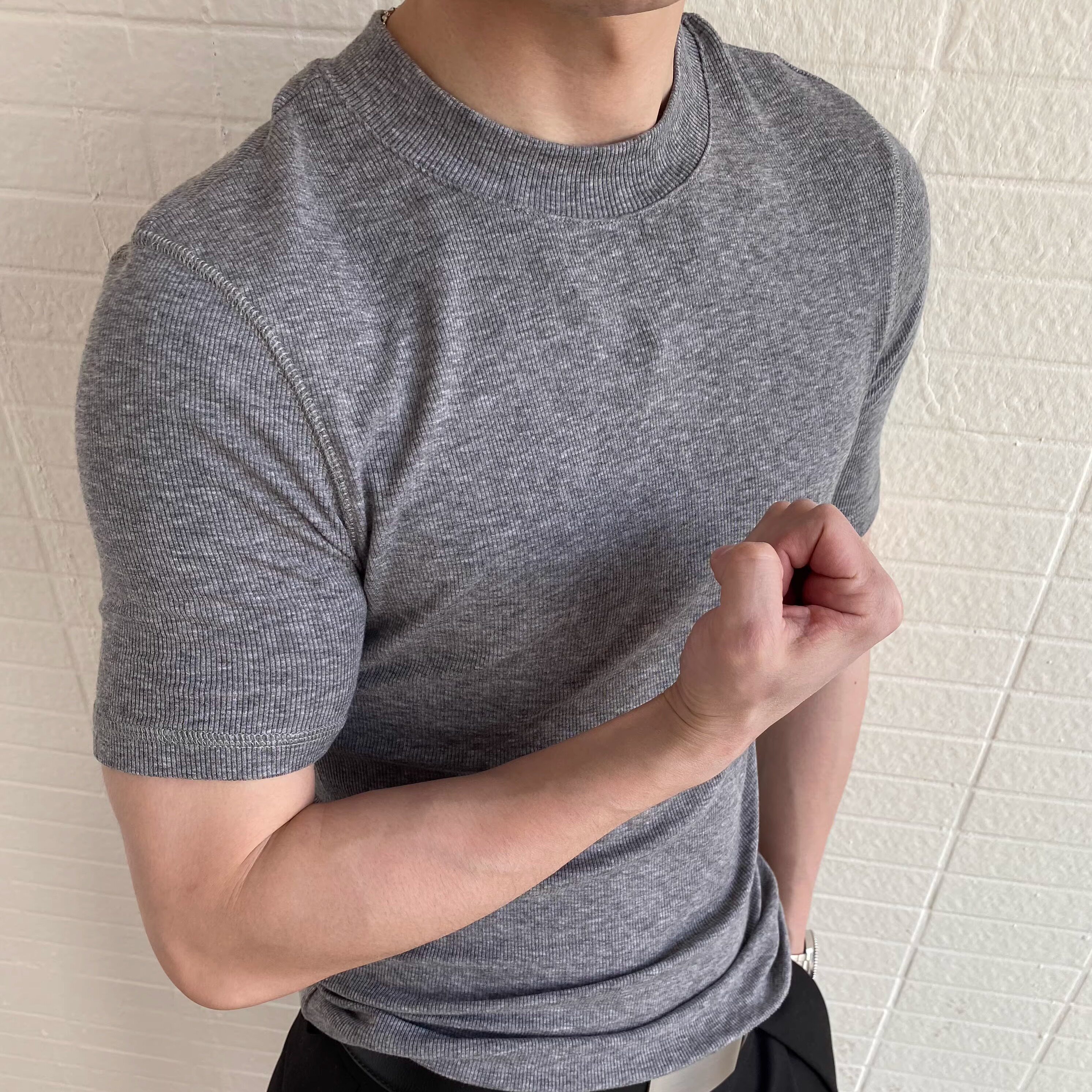 KidThe1One超柔软男士健身夏季弹力显身材正肩短袖百搭修身T恤