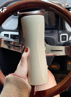 KKF吻吻鱼智能保温杯男女显温2025新款304不锈钢量杯便携随行水杯