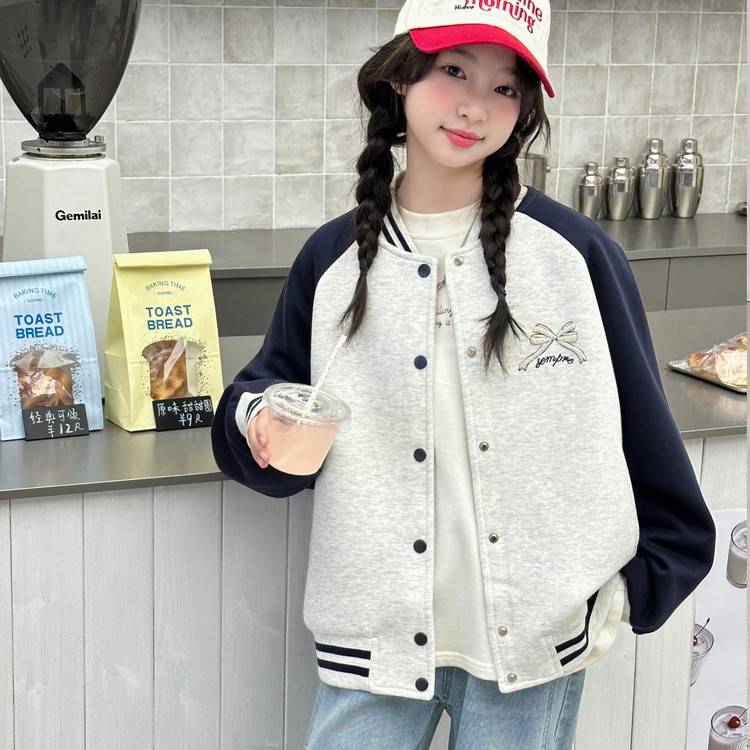 专柜品牌女童外套春秋季2026新款洋气儿童休闲时髦插肩袖棒球服中