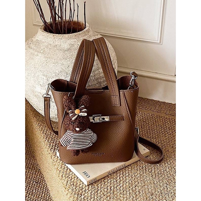 专柜品牌复古手提菜篮子包包女2025新款潮时尚韩版水桶包百搭单肩,箱包皮具/热销女包/男包,水桶包,淘宝优惠券,粉丝福利购,淘宝优惠卷