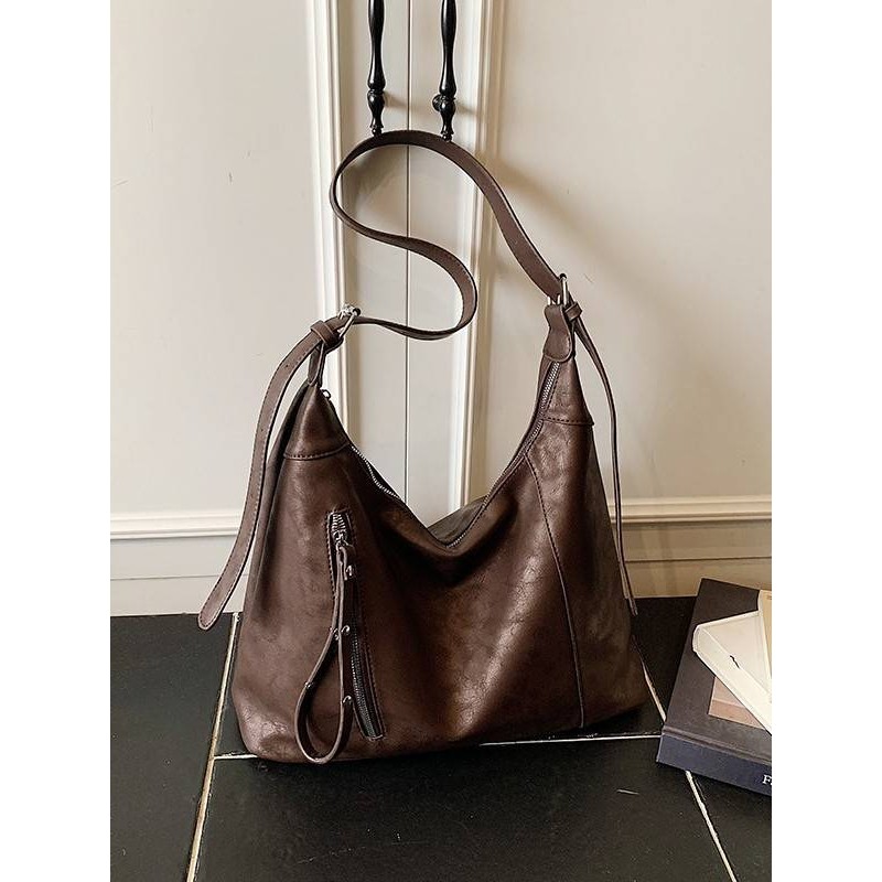 专柜品牌时尚百搭大容量包包斜挎包2025新款通勤水桶包简约复古单,箱包皮具/热销女包/男包,托特包,淘宝优惠券,粉丝福利购,淘宝优惠卷