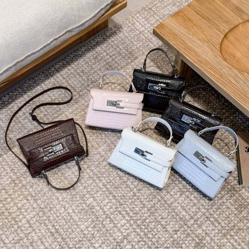 专柜品牌原创小众高级感鳄鱼纹凯莉包女时尚百搭通勤手提包梯形单,箱包皮具/热销女包/男包,小方包,淘宝优惠券,粉丝福利购,淘宝优惠卷