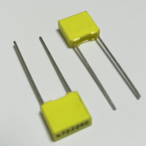 校正电容 224J100V 黄色 0.22UF 220NF 220000PF 100V 脚距P=5mm