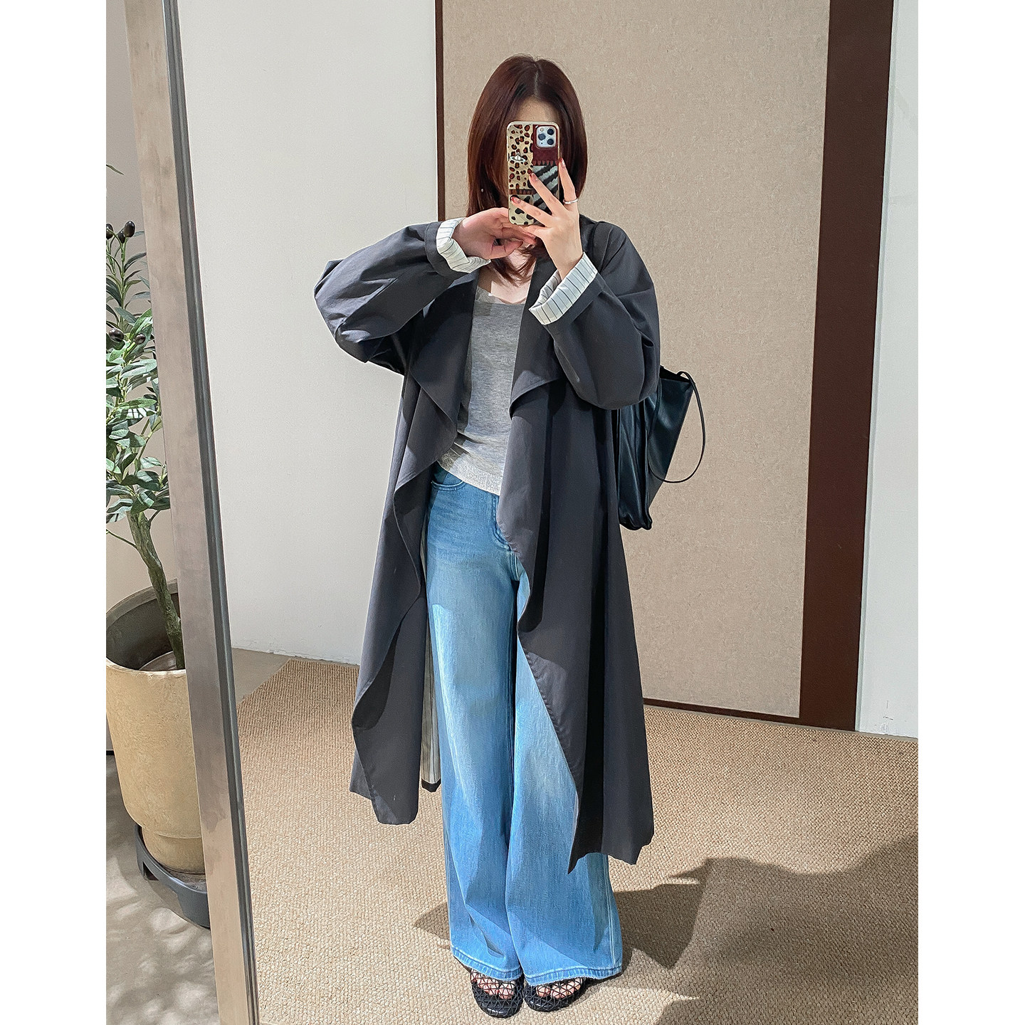 菲尔丹英伦条纹超大翻领风衣女