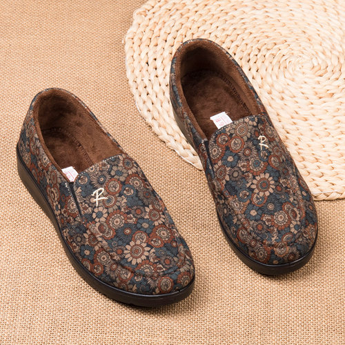 老北京布鞋女秋冬季妈妈老人鞋二棉软底防滑奶奶鞋老太太平底棉鞋