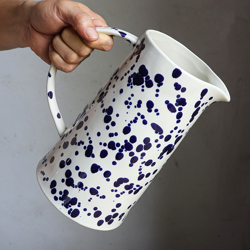 高级感简约泼墨艺术大容量冷水壶