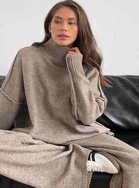 高领开叉毛衣针织长裤套装 Split Sweater Knitted Pants Set