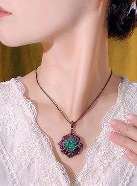 新款铜镀枪黑色仿彩宝镶钻挂坠仿紫水晶轻奢项链女仿帕拉伊巴吊坠