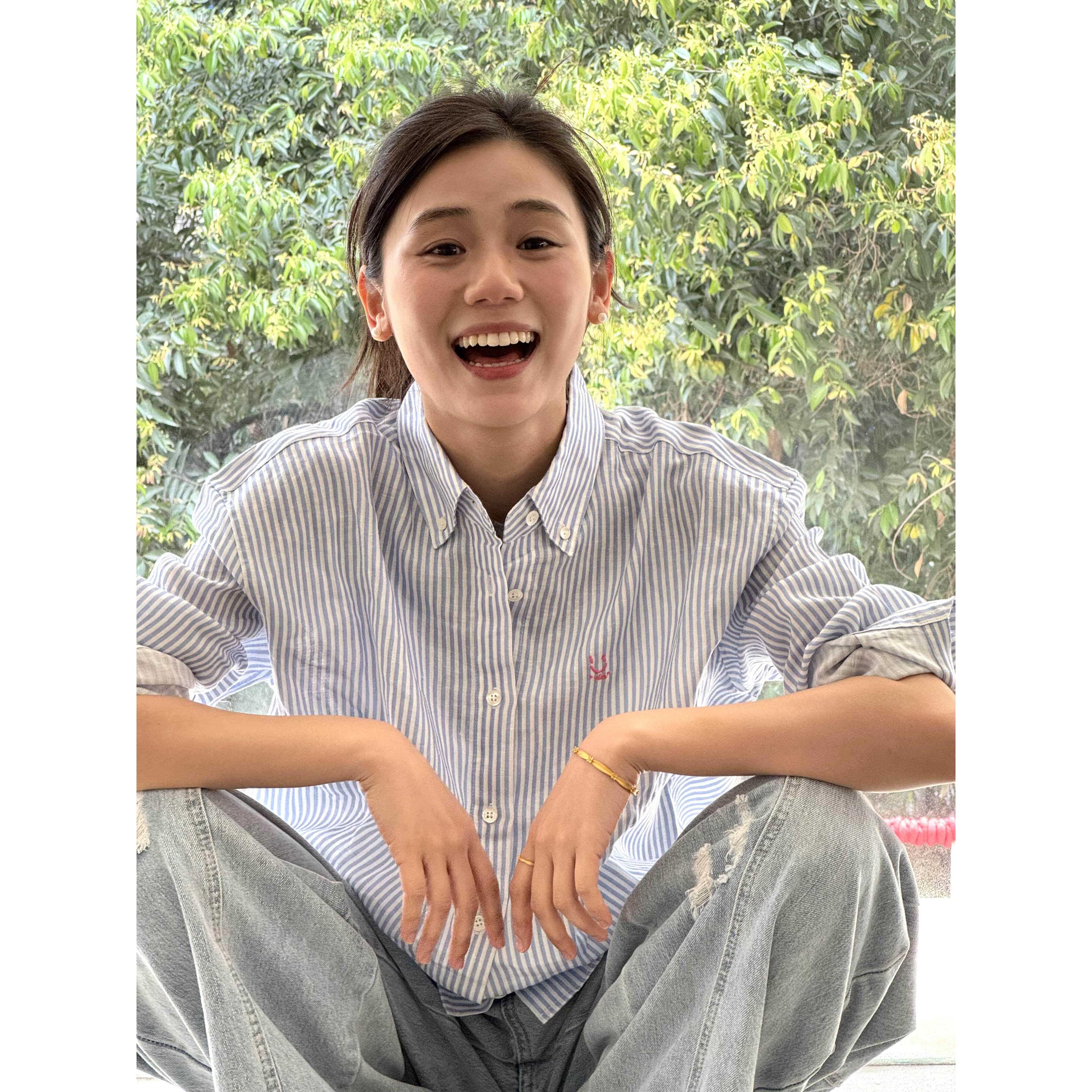 蓝色条纹衬衫女春秋2025新款学院风通勤穿搭宽松休闲叠穿衬衣外套