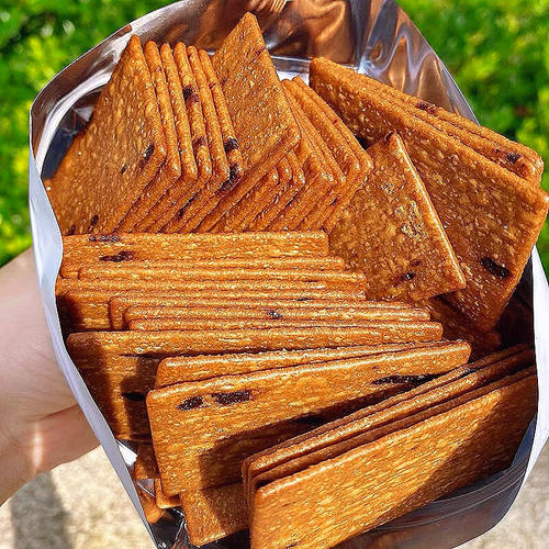 120包严选岩烧咖啡饼干薄脆零食